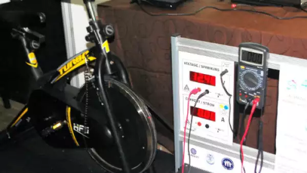 bicicleta generadora de electricidad