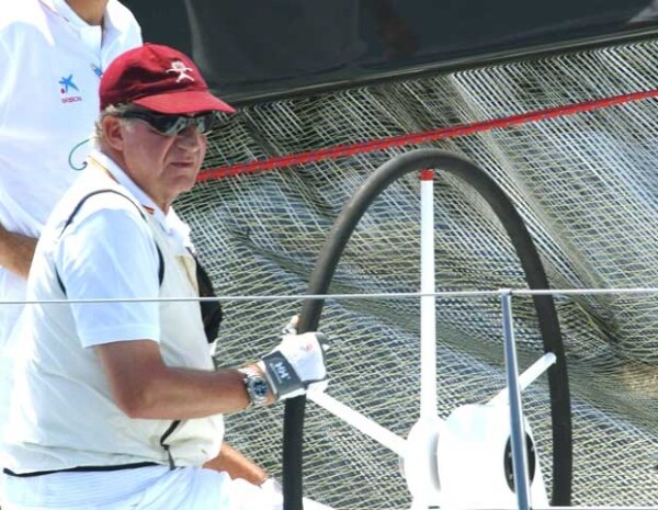 El rey Juan Carlos adquirió el gusto por la vela desde su apdre y abuelo; y ahora le deja este legado a su hijo Felipe de Asturias.