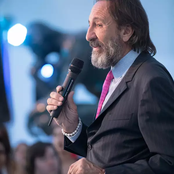 Celebración por los 90 años de la marca Michel Domit