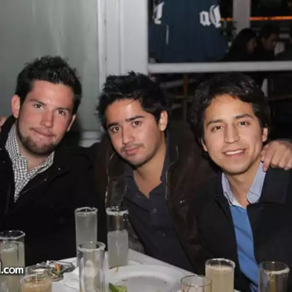 Carlos Mariño,Alejandro Milla,Juan Troncoso