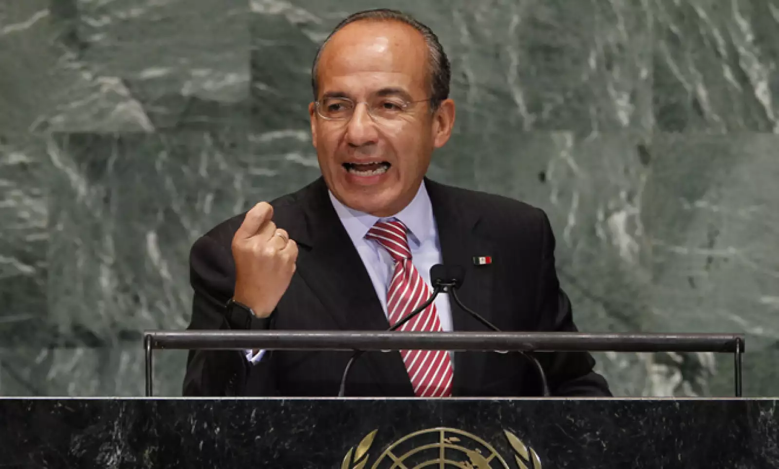 Enero de 2007: “Ahora este caballerito parece que va por el mismo camino (que Vicente Fox)”. Al criticar que el michoacano promovía a México supuestamente a costa de otros países.