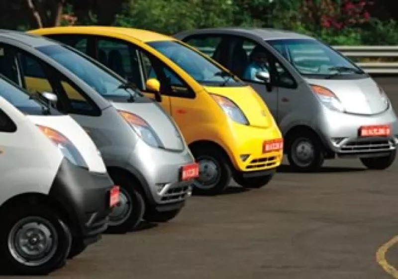 El auto nano, de Tata, se abre paso en el mercado. (Foto: Archivo)