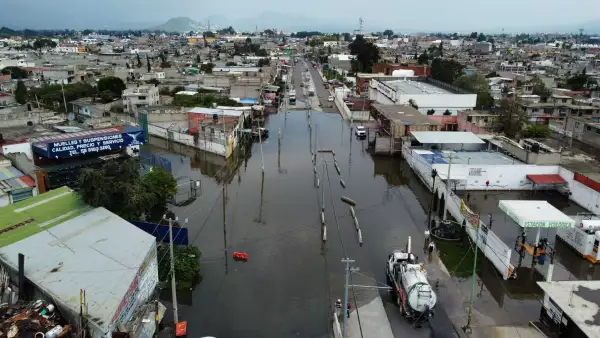 "No estamos a salvo": inundaciones afectan en CDMX y Edomex por falta de planeación