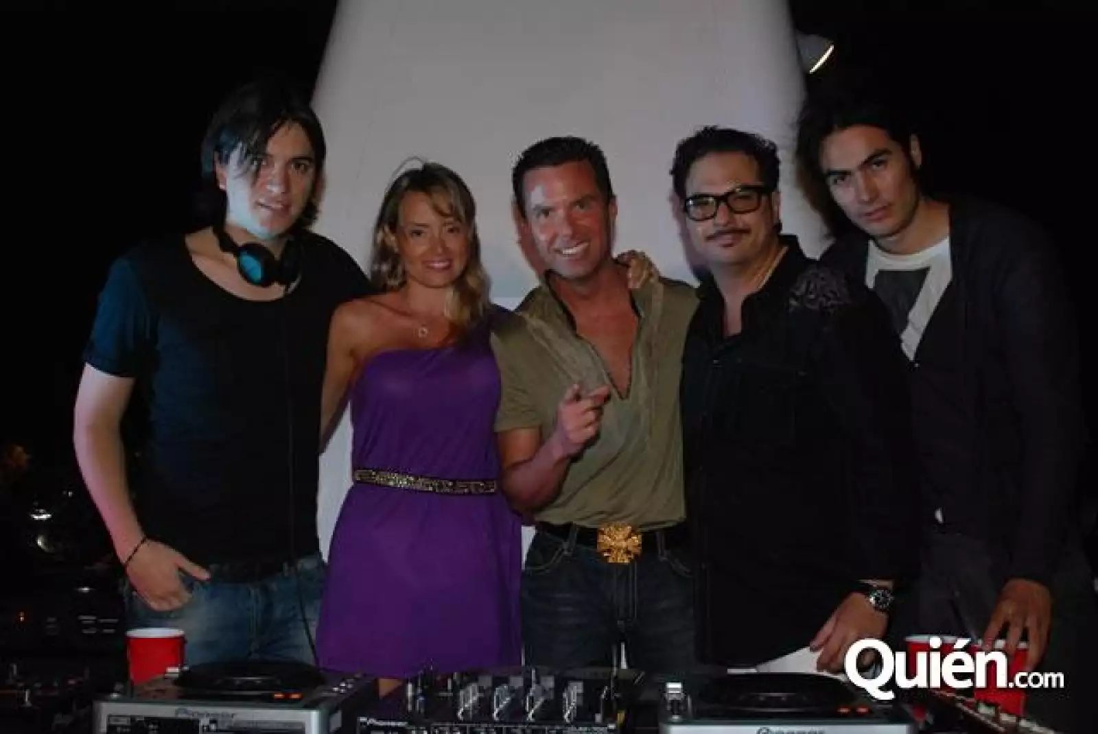 Fiesta en yate de Marcos Constandse