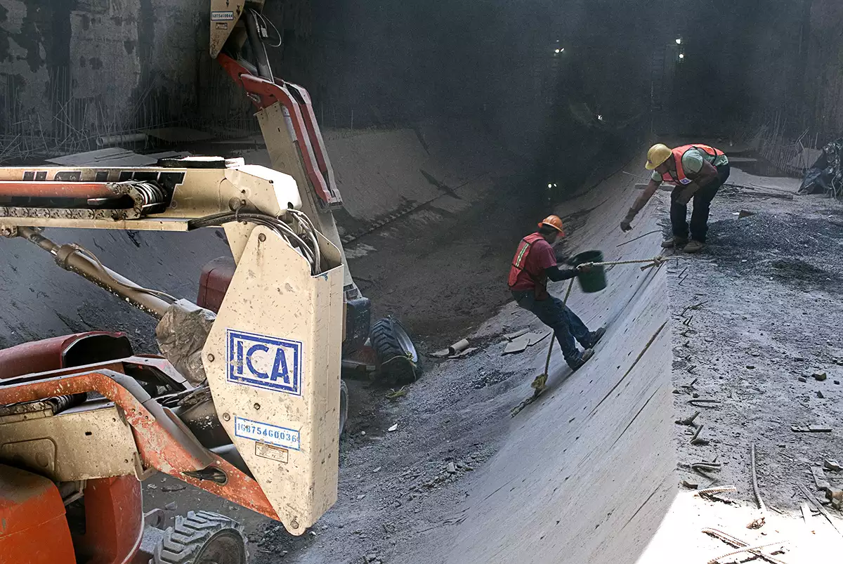 La compañía sostiene pleitos con los gobiernos de Querétaro y Puebla por problemas con su pago.