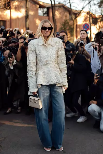 Paris str F26 0638.jpg