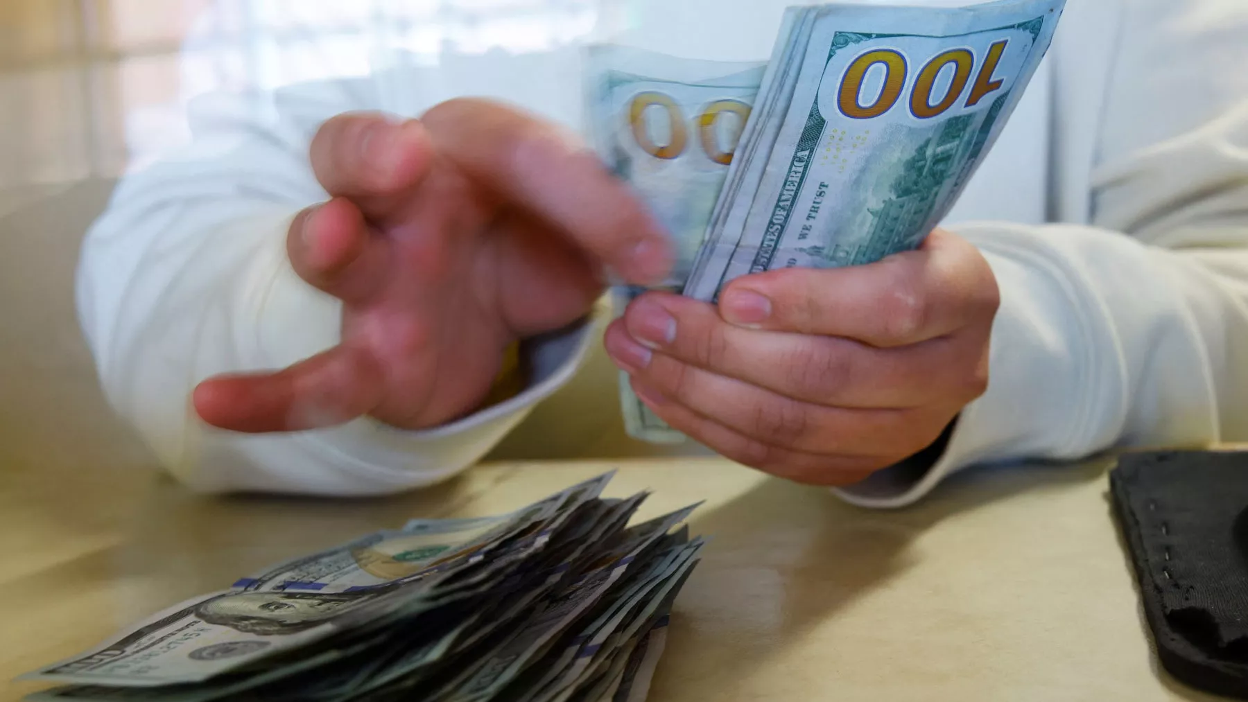 peso y dolar