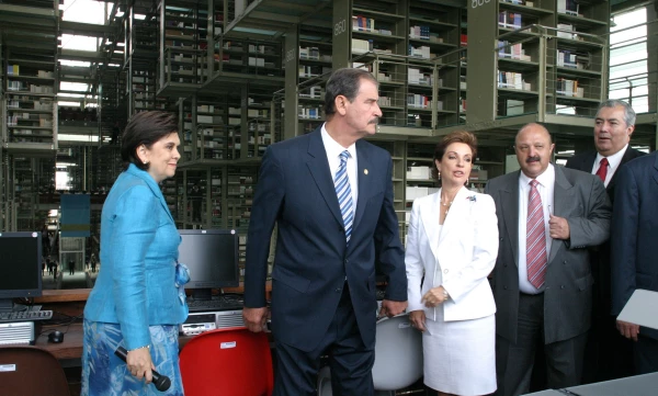 Obras inconclusas en México (Vicente Fox y Martha Sahagun)