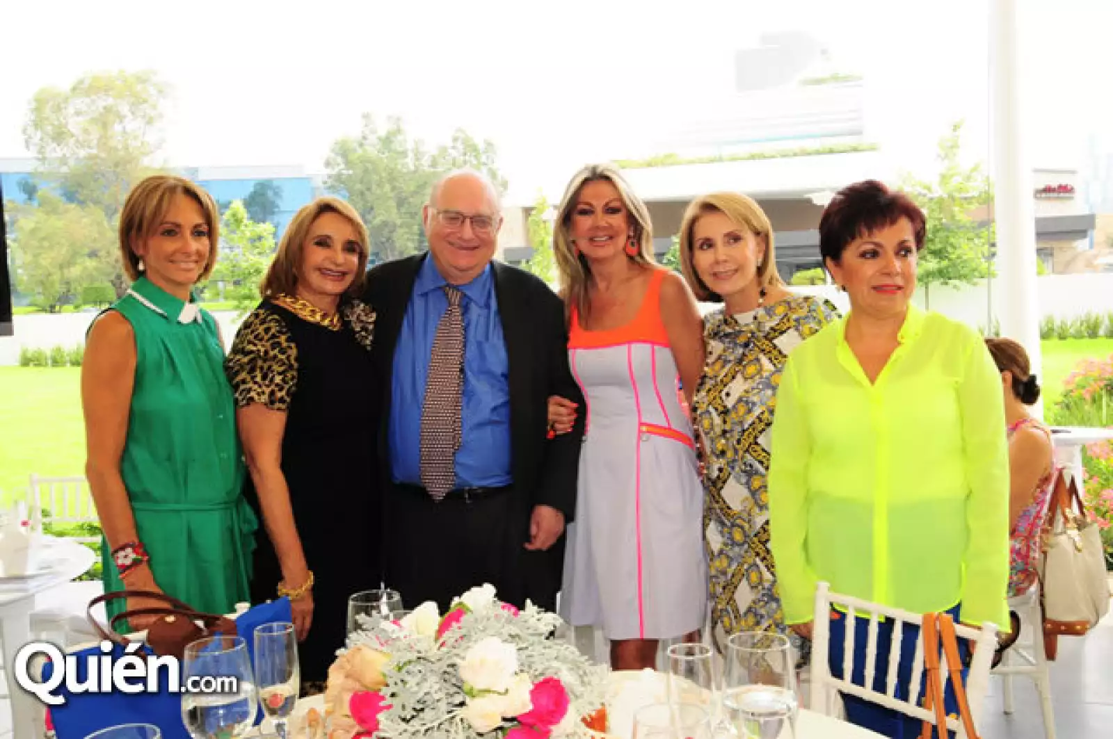 Ceci Elías,Lorenza Dipp. David Konzevik,Almendra Morquecho,Ceci de López Nuño,Graciela de Moragrega
