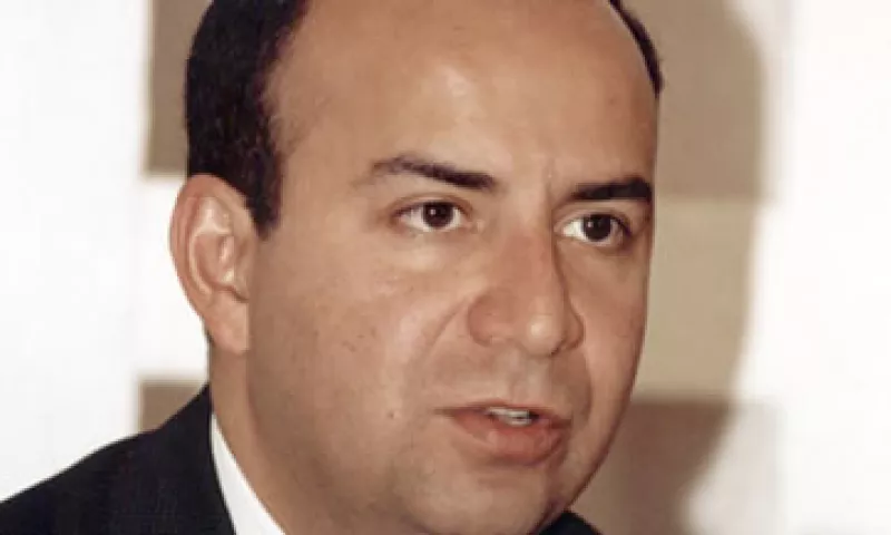 El secretario Alfonso Navarrete agradeció a los funcionarios salientes su trabajo y aportación. (Foto: Notimex)