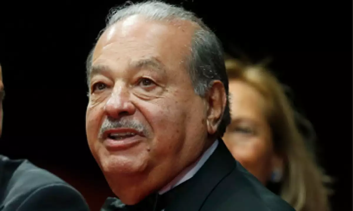 La fundación de Slim también recibió una distinción de la asociación Women Together. (Foto: Reuters)