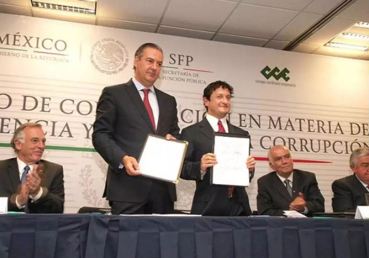 Función Pública y CCE firman convenio anticorrupción