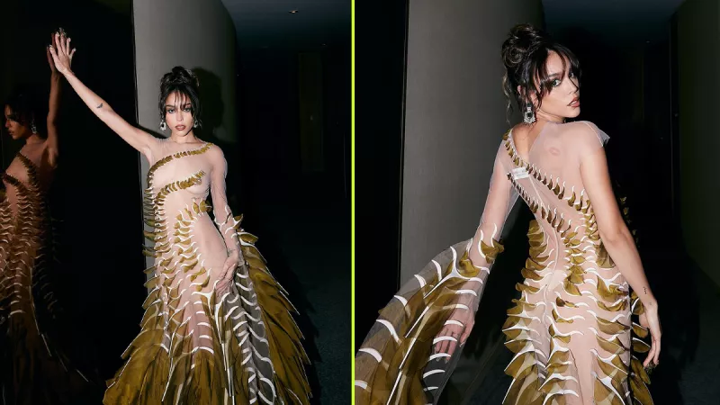 Danna Paola llevó un Iris Van Herpen a la premiere de Wicked en México