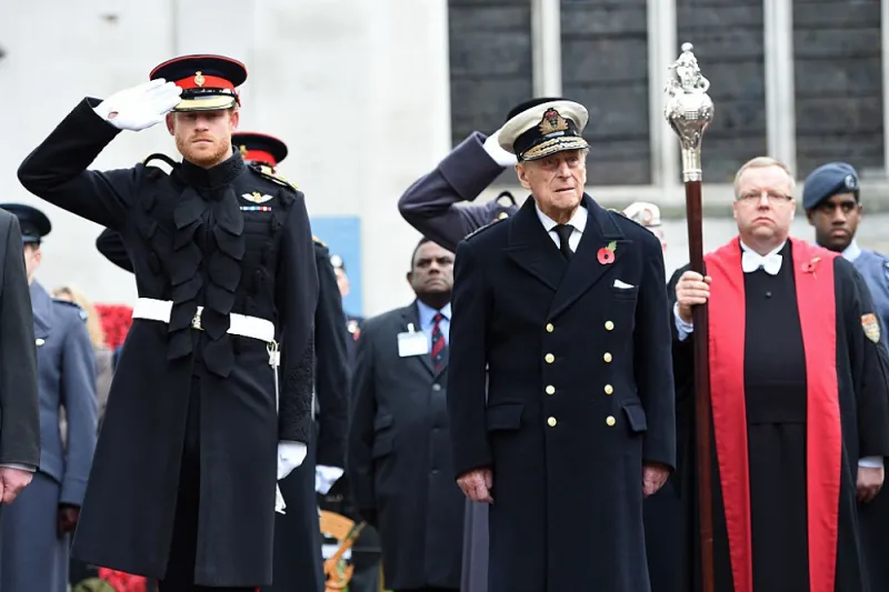 Príncipe Harry y el duque de Edimburgo