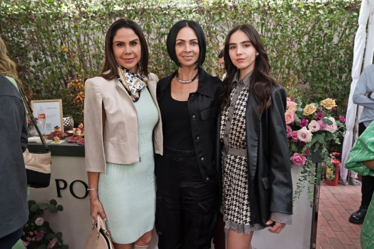 Porcelanosa 31 mujeres (2).jpg