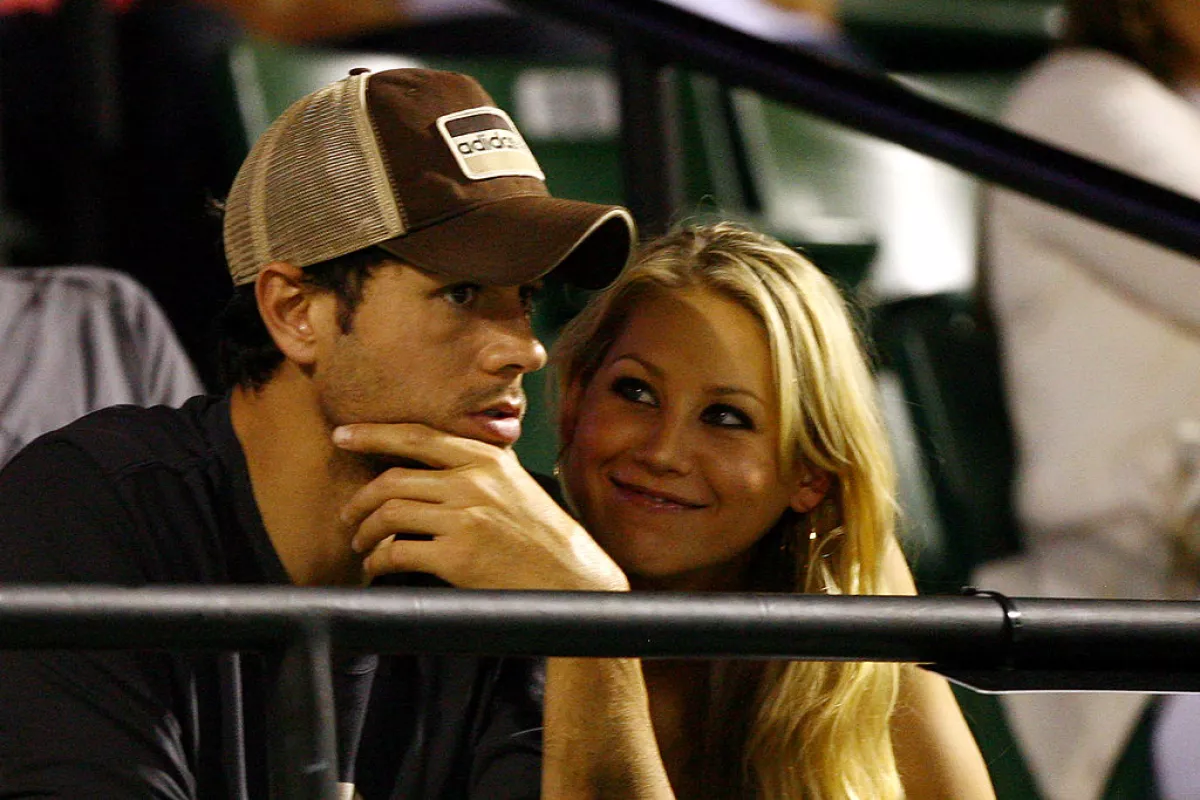 Enrique Iglesias y Anna Kournikova