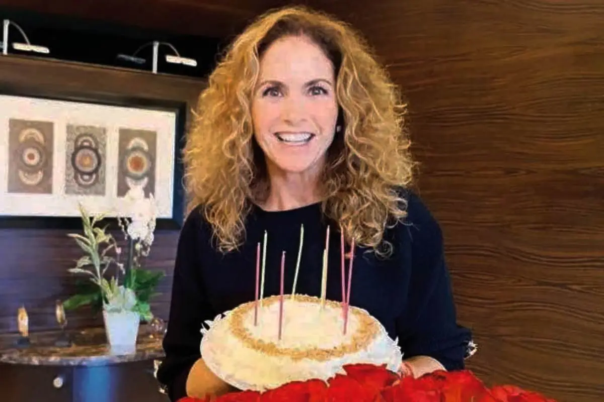 lucero-cumpleaños.jpg