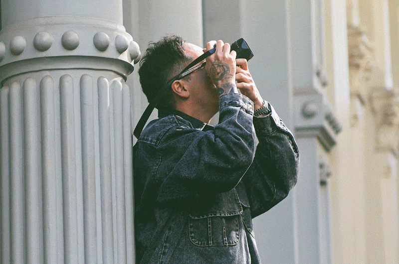 Foto en formato gif del chef mexicano Lucho Martínez