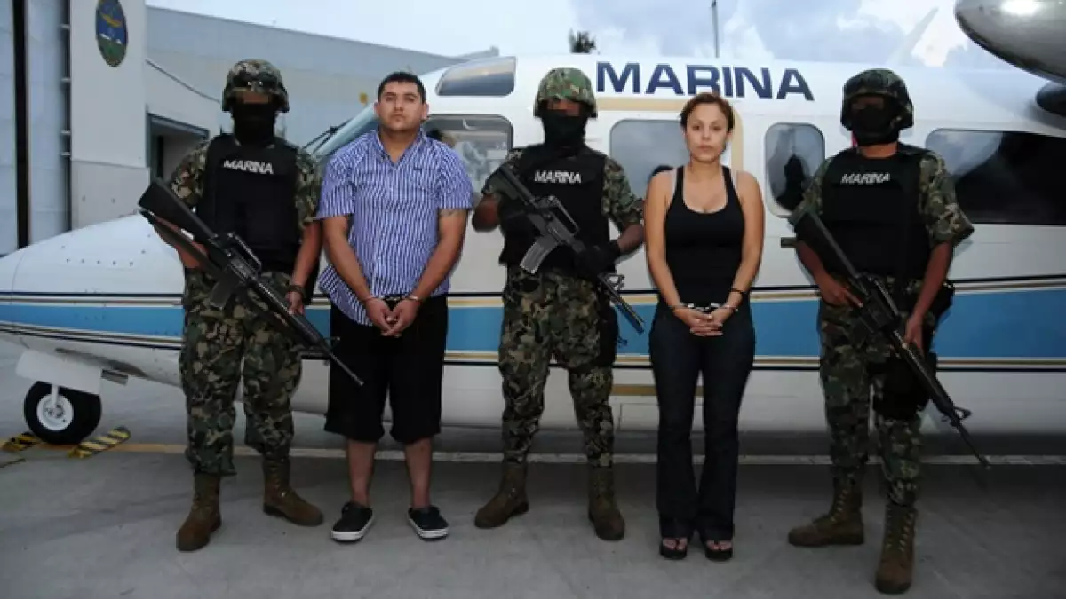 detencion de zeta y mujer que estaba con el