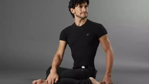 El famoso instructor mexicano de yoga dará una clase de autoiniciación en el foro humanista más importante de América Latina, que comienza el 17 de mayo en el WTC.