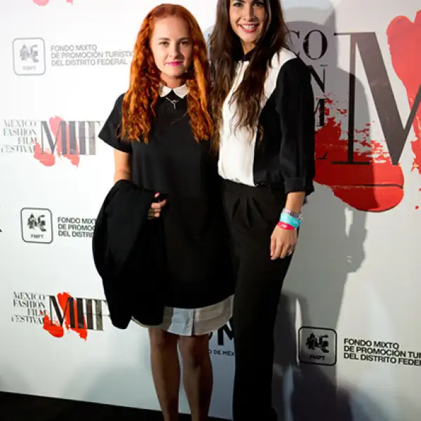 Ximena Romero y Aria Morales