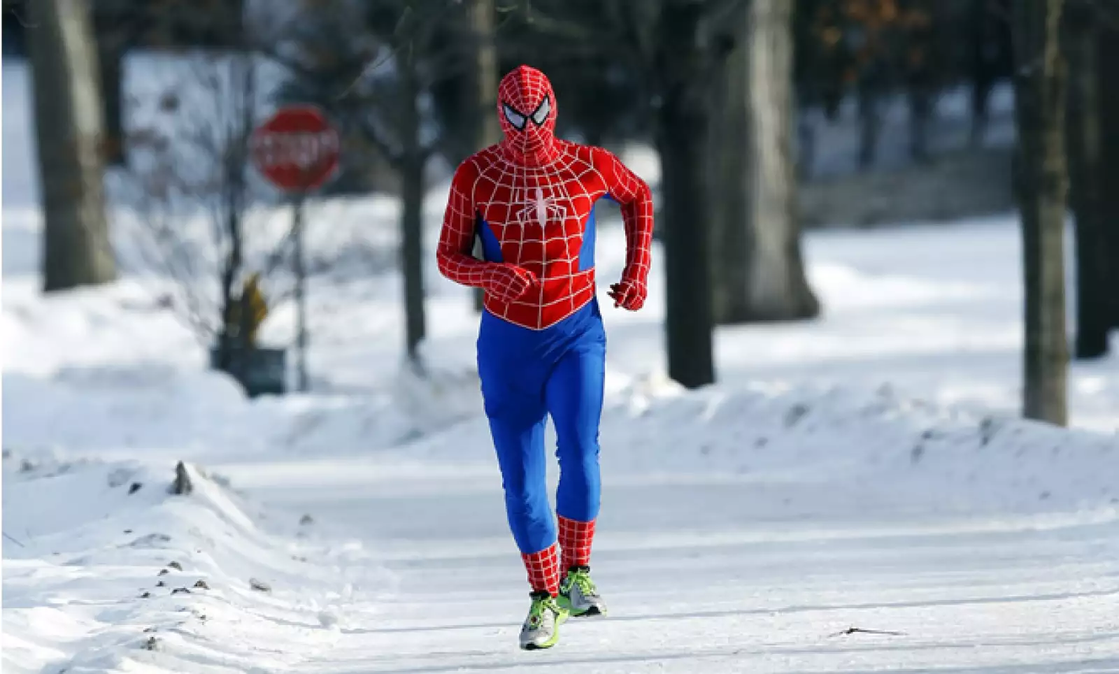 Las temperaturas están entre 11 a 22 grados por debajo del promedio en algunas zonas de Montana, Dakota del Sur y Dakota del Norte, Minnesota, Iowa, Wisconsin, Michigan y Nebraska.