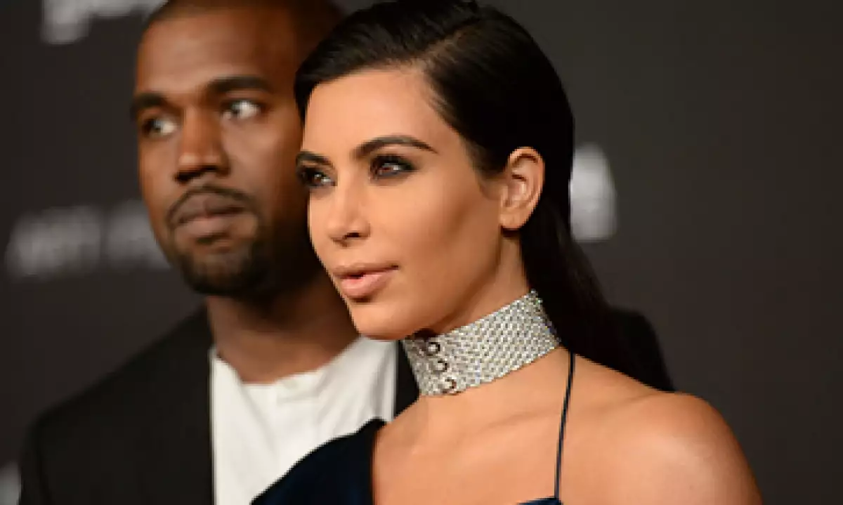 Kim Kardashian aparece en la portada de la Revista Paper que cuesta 10 dólares. (Foto: Getty Images )