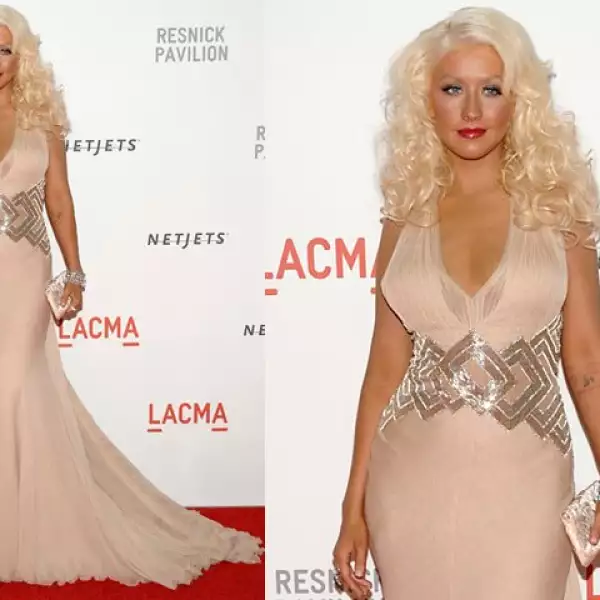 La cantante Christina Aguilera presentó su talento para el evento que se organizó para recaudar fondos para el más reciente proyecto del Museo de Artes del Condado de Los Ángeles.