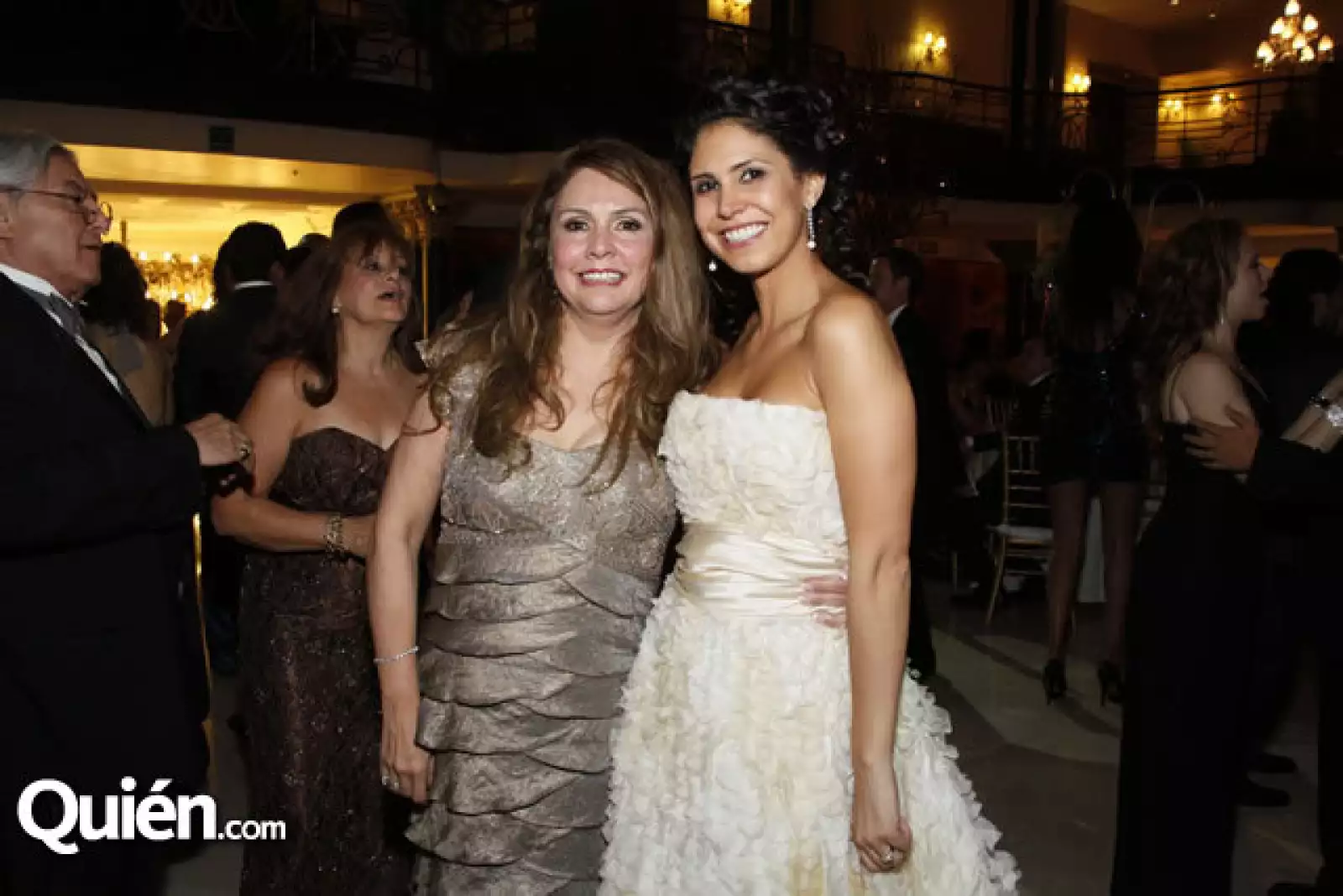 Mayela y Paola Casale