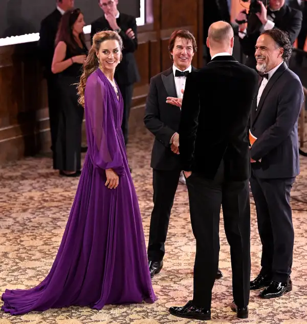 Kate Middleton y el príncipe William se encuentran con Tom Cruise y Alejandro González Iñárritu en Londres.
