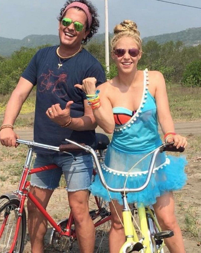 Resultado de imagen de la bicicleta shakira