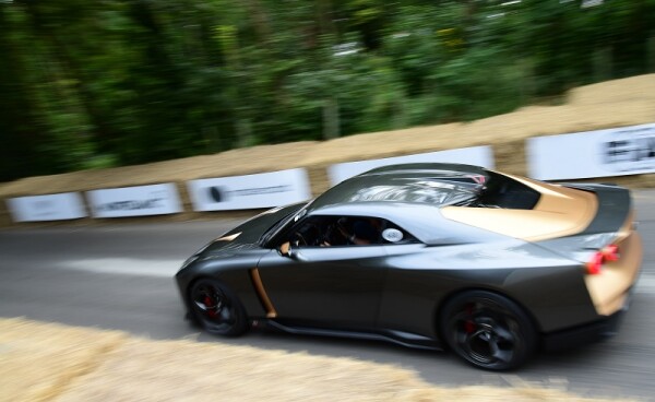 Nissan GT-R50