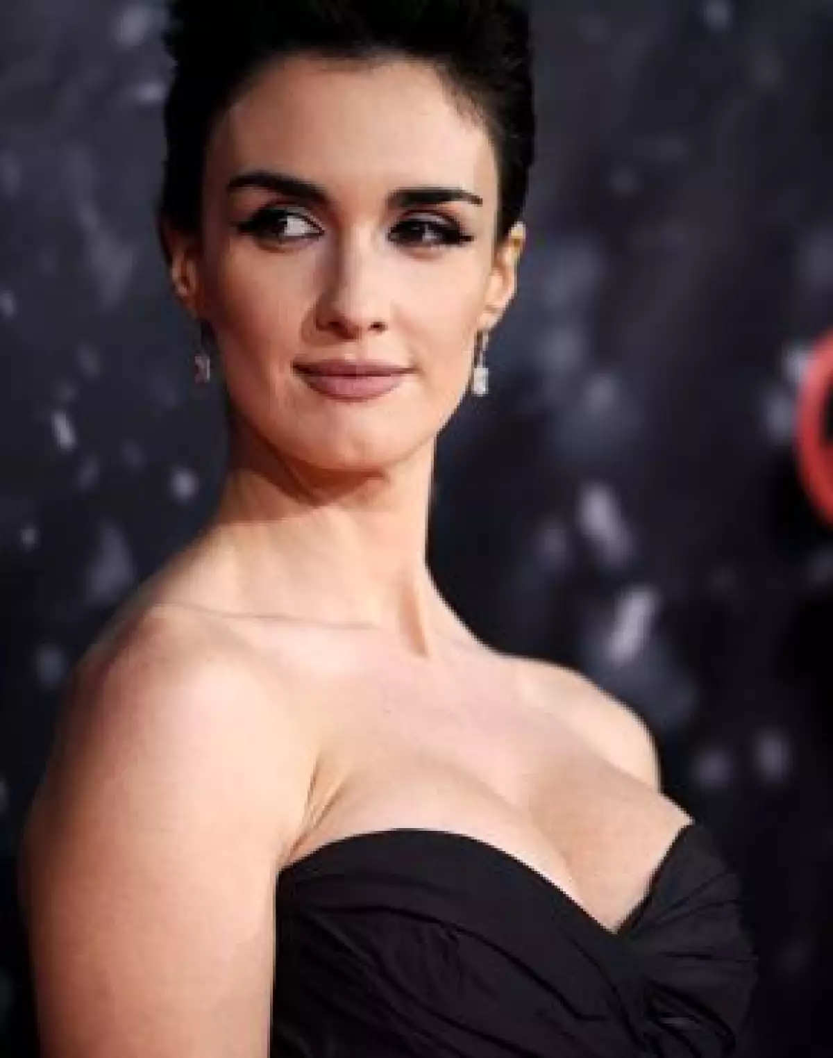 La actriz española aseguró que se encuentra maravillosamente y que tiene propuestas cinematográficas para después del nacimiento de su hijo.