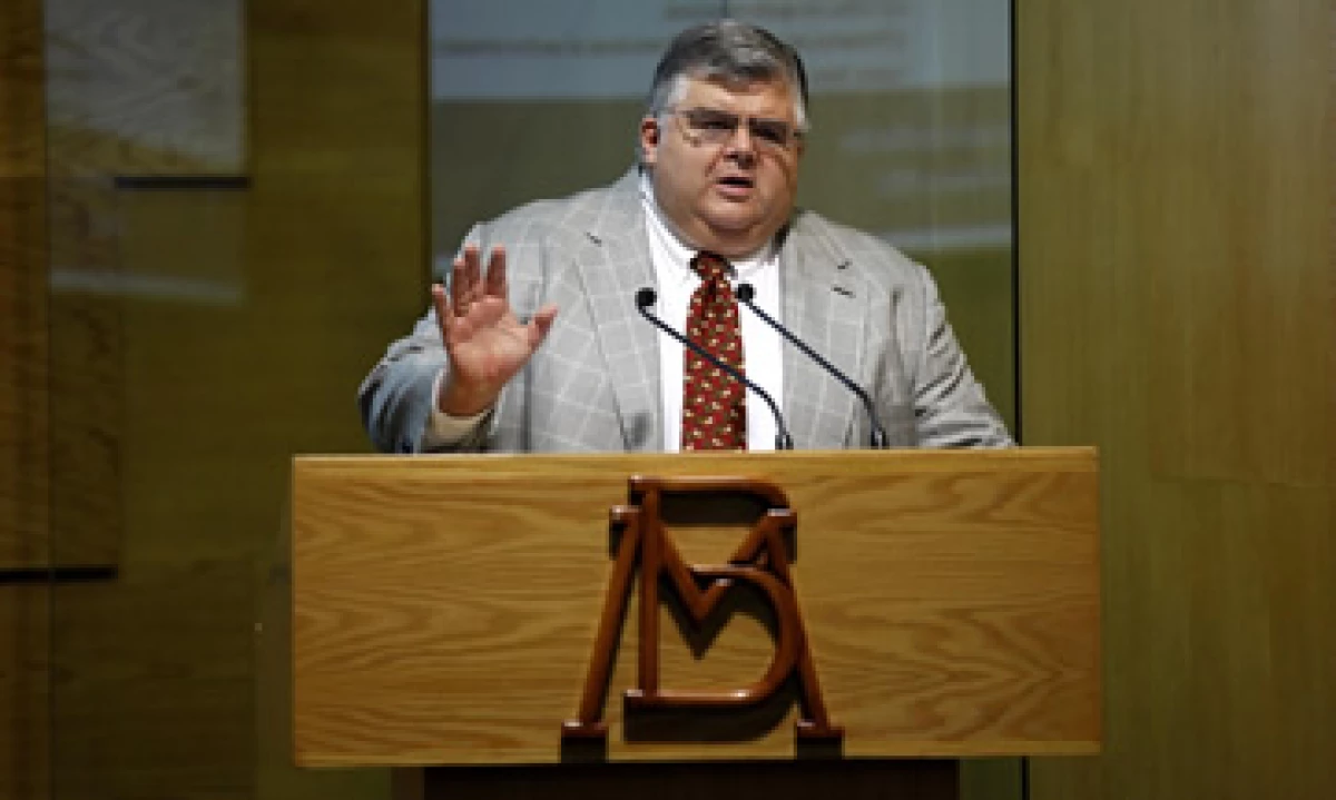 Agustín Carstens dijo que el Banco Central actuará de manera responsable en la instrumentación de política monetaria. (Foto: Notimex)