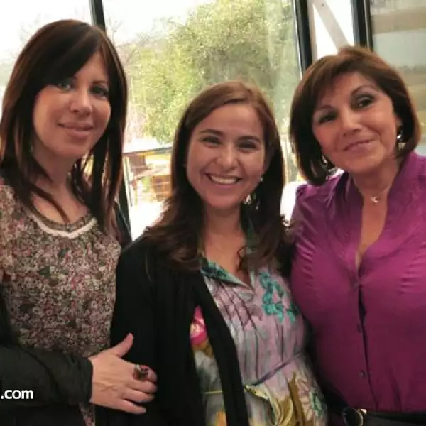 Gabriela Arcaute,Macarena Montés y Rosana Saavedra