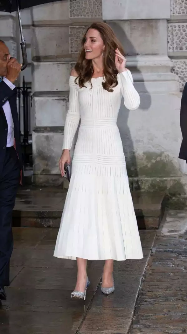 The Duchess of Cambridge Attends Addiction Awareness Week Gala Dinner