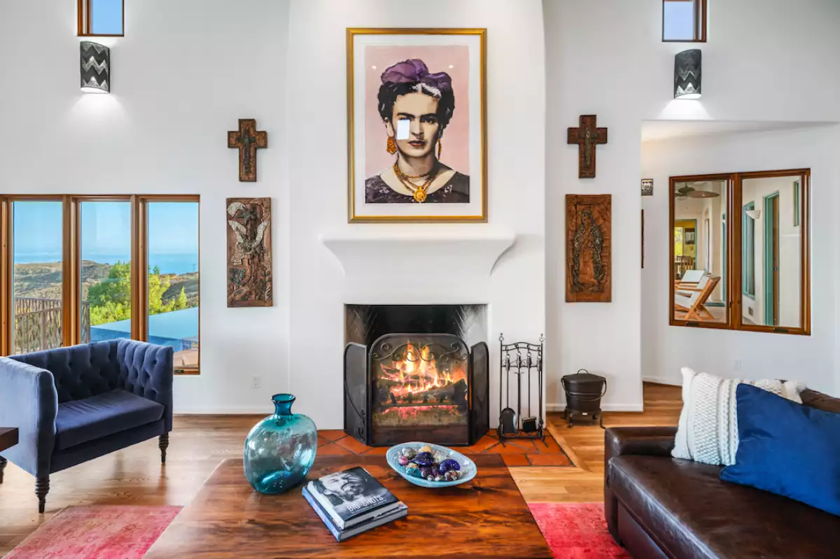 chimenea-Malibu.png