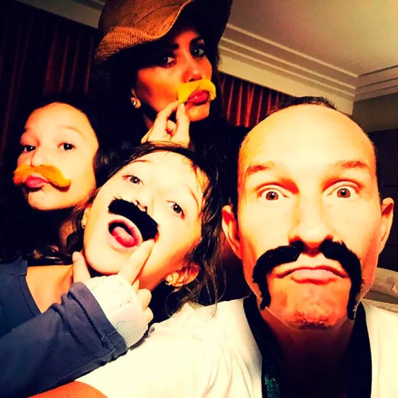 Nuevamente la pareja ha sido puesta en el foco de los medios y las redes sociales, luego de que un medio de circulación nacional asegurase que se separarían.