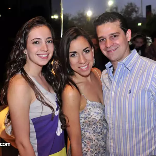 Scarlett Guzmán,Mariana Pazos y Juan Jo Martínez
