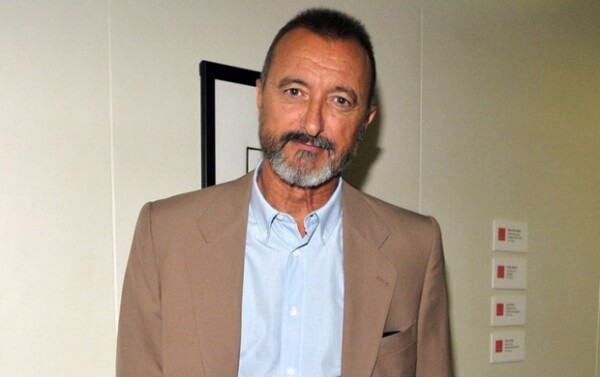 Arturo Pérez Reverte escribió el libro `La Reina del Sur´.
