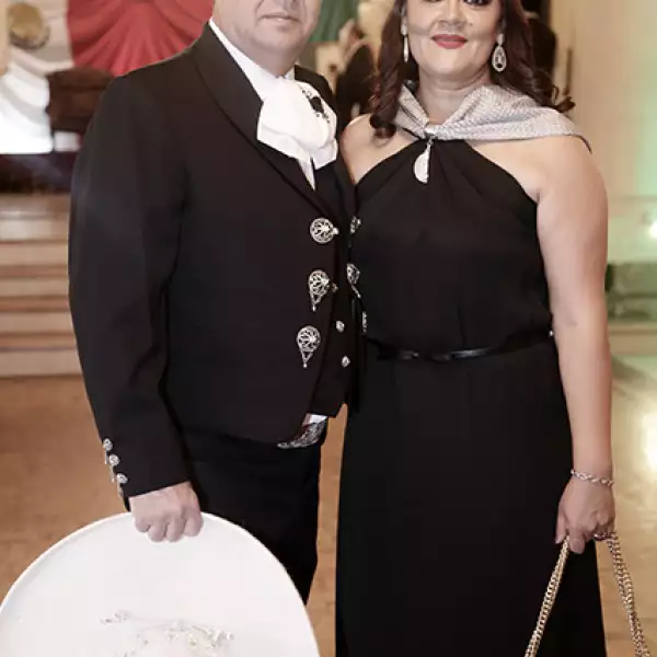 Carlos Bermúdez y Leticia Velasco