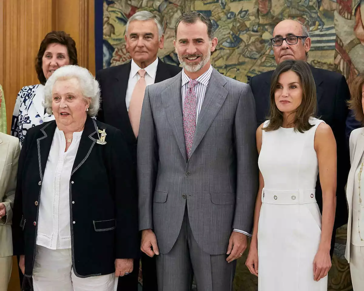 La infanta Pilar y los reyes Felipe VI y Letizia