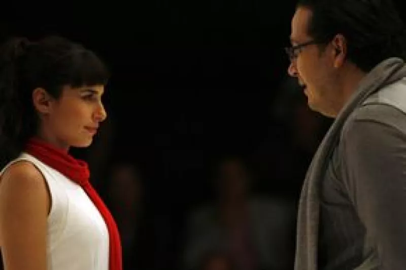 La actriz dijo estar más tranquila ahora que se presentó la primer función de la obra ‘Fresas en invierno’, en donde hace el papel de Sofía, una mujer que evita la soledad.