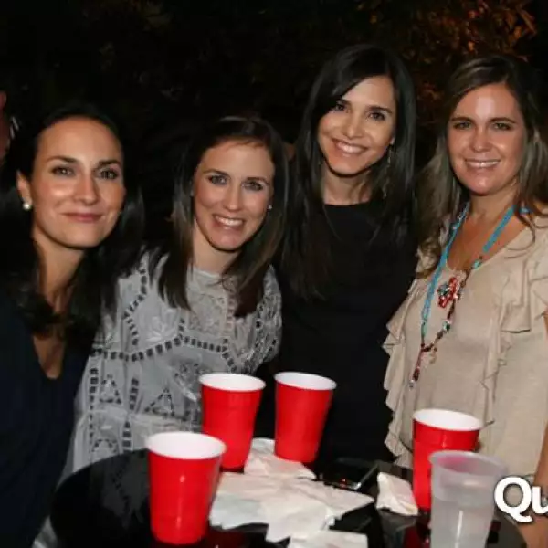 Fiesta de Fernando Lebrija por sus 2 diosas de plata