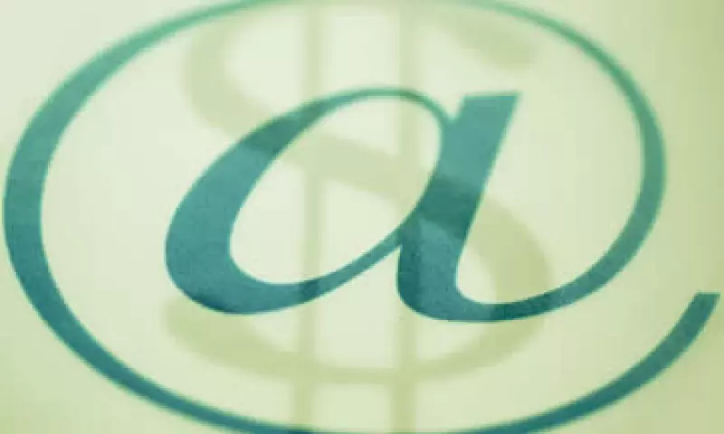 En México, el 56% de las empresas, en comparación con el 53% del ámbito mundial, alientan a sus empleados a unirse a redes sociales. (Foto: Photos to go)