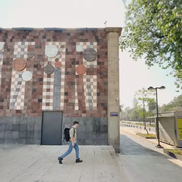Fachada del museo Kaluz de la Ciudad de México. 