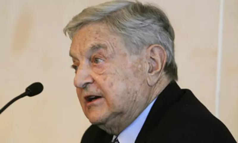 El multimillonario dijo que la crisis del euro está siendo tratada por los políticos como un problema fiscal, cuando la crisis comenzó como un colapso del sistema bancario en EU. (Foto: AP)