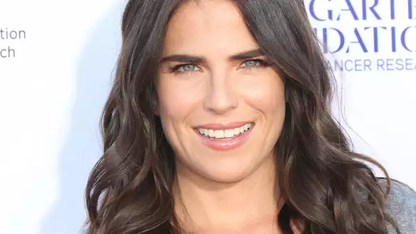 Karla Souza