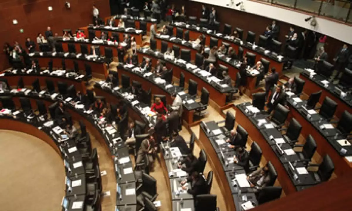 Algunos de los legisladores del PAN que se han pronunciado contra la reforma energética son Javier Corral, Ernesto Ruffo Appel y Francisco Búrquez. (Foto: Cuartoscuro)