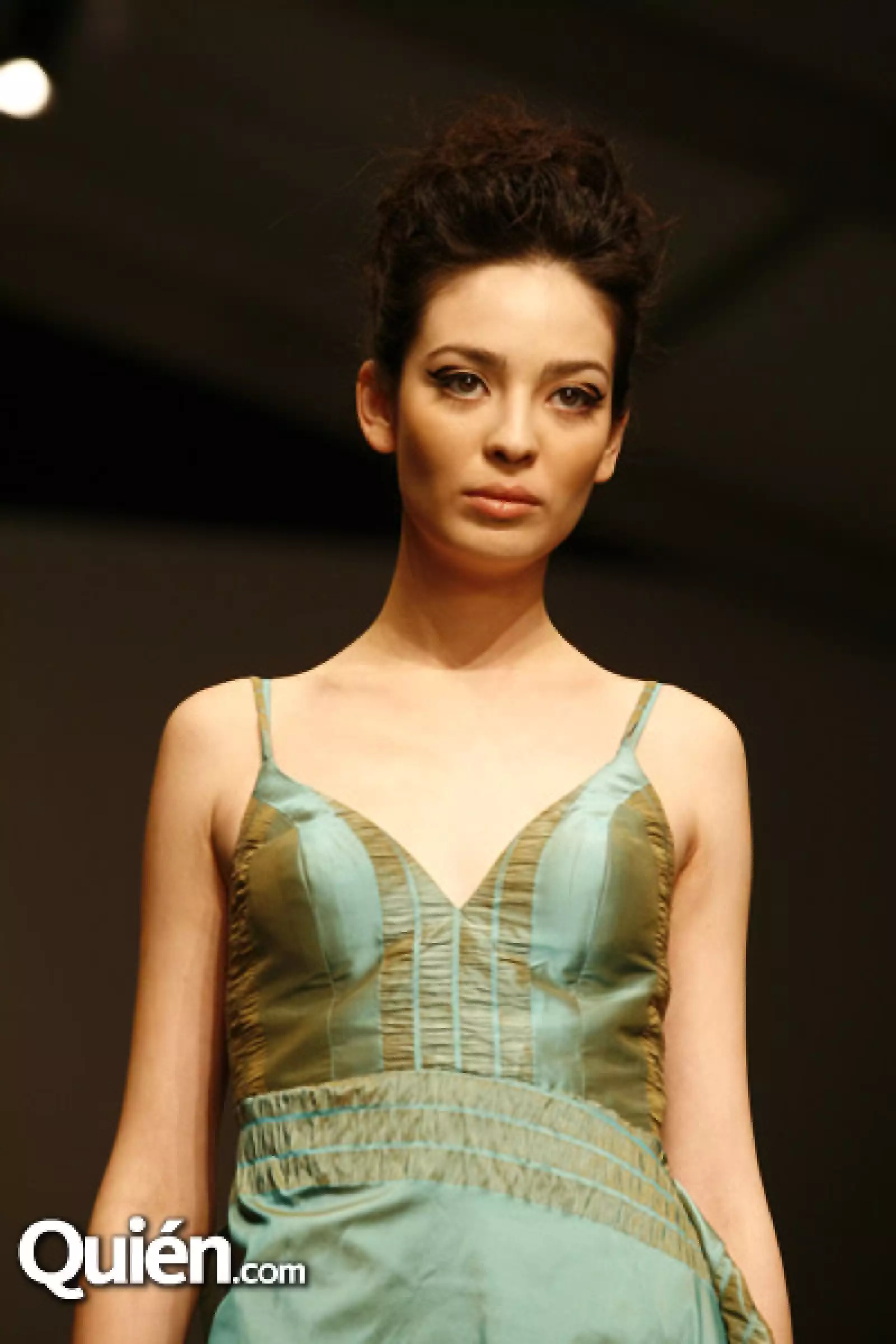 Desfile Arturo Ramos